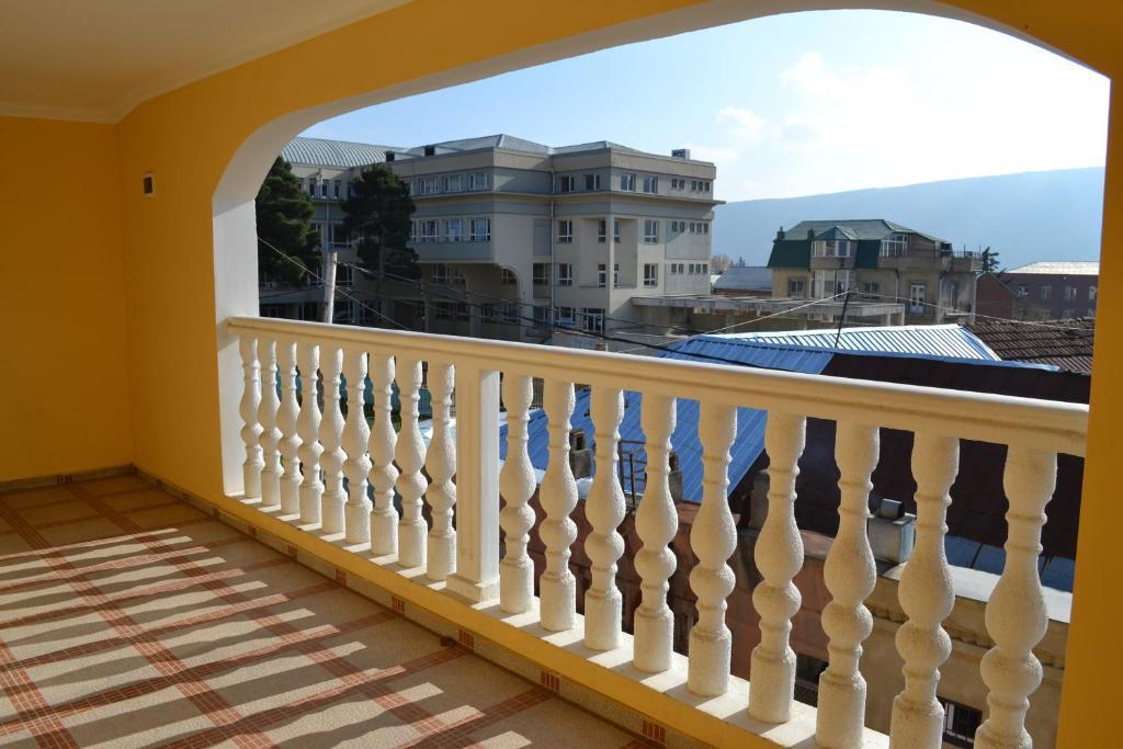 Hotel Isaka Tiflis Exterior foto